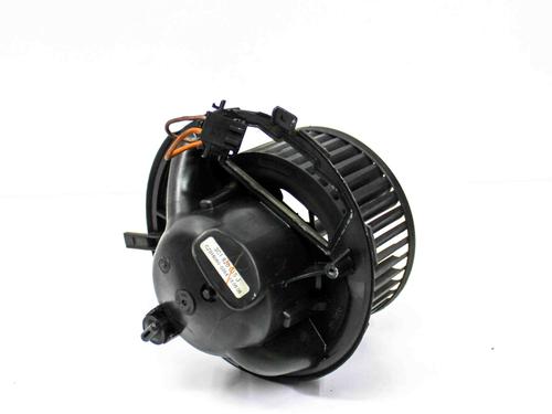 Używane Silniczek dmuchawy nagrzewnicy VW PASSAT B6 Variant (3C5) 2.0 TDI 16V (140 hp) 22358991