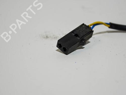 Used Seat buckle VW GOLF VII (5G1, BQ1, BE1, BE2) 1.0 TSI (86 hp) 14688750