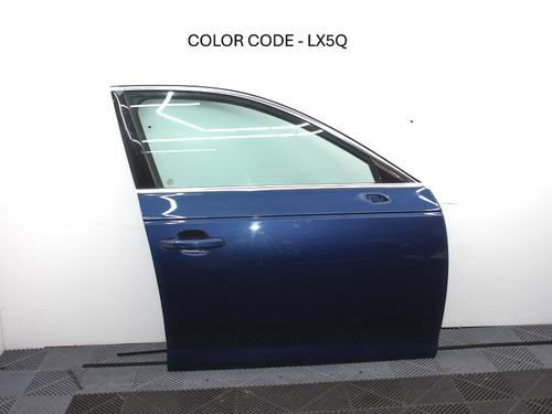 Used Right front door AUDI A4 B9 (8W2, 8WC) 2.0 TFSI (252 hp) 32476151