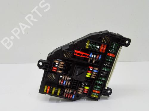 Used Fuse box BMW 5 Gran Turismo (F07) 535 i (306 hp) 13933508