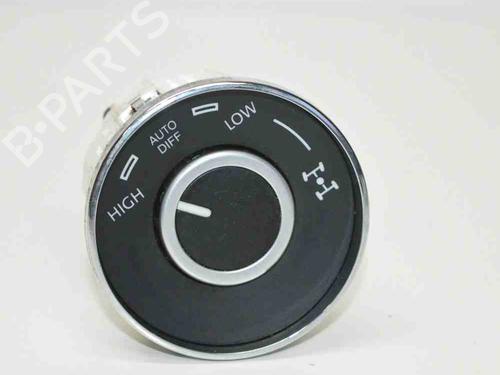 Pulsantiera VW TOUAREG (7LA, 7L6, 7L7) 3.0 V6 TDI (225 hp) 6486825