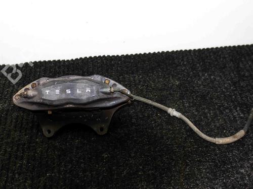 Used Left front brake caliper TESLA MODEL S (5YJS) 85 (367 hp) 23252048