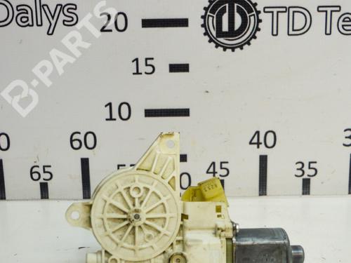 Used Left front window motor MERCEDES-BENZ E-CLASS (W212) E 250 CDI / BlueTEC (212.003, 212.004) (204 hp) 7094397