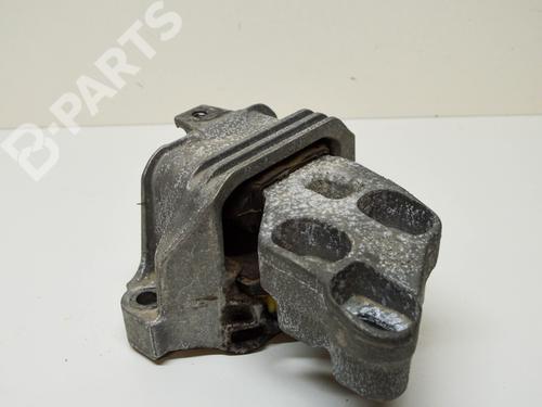 Engine mount MERCEDES-BENZ CLA Coupe (C117) CLA 250 (117.344) (211 hp) 10902957