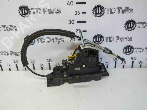 Used Gear lever VW PASSAT B6 Variant (3C5) 2.0 TDI (122 hp) 6531882
