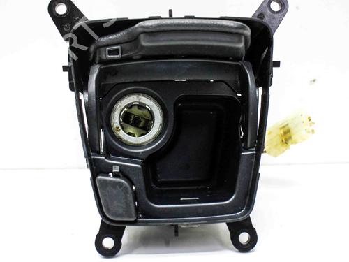 Used Ashtray BMW 6 Gran Coupe (F06) 650 i (449 hp) 26513915