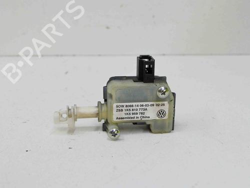 Used Fuel cap VW JETTA IV (162, 163, AV3, AV2) 2.5 (170 hp) 15681479