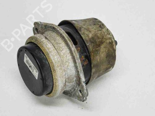 Support de moteur VW TOUAREG (7LA, 7L6, 7L7) 3.0 V6 TDI (225 hp) 6489084