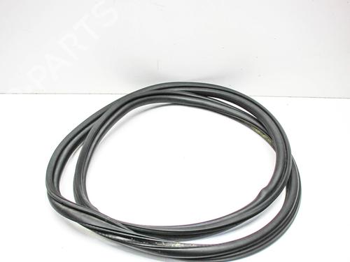 Used Rubber door seal TESLA MODEL 3 (5YJ3) EV AWD (351 hp) 29127938