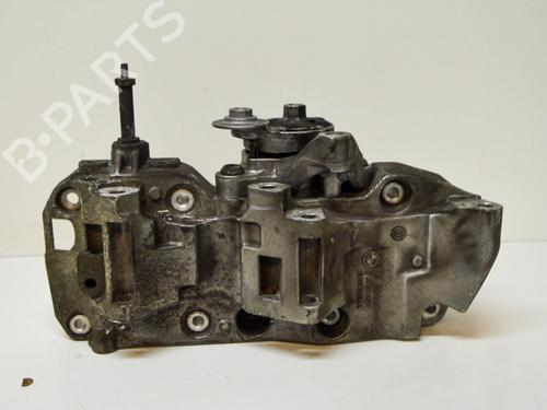 Support BMW 4 Coupe (F32, F82) 420 d 8506863