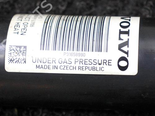 Right rear shock absorber VOLVO V60 II Cross Country (227) T5 AWD | BP28822756M19 