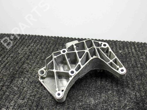 Support VOLVO V60 II Cross Country (227) T5 AWD | BP28822713C155 