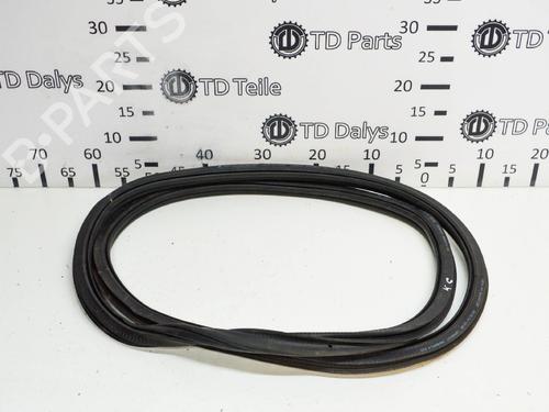 Used Rubber door seal SKODA OCTAVIA III Combi (5E5, 5E6) 1.6 TDI (105 hp) 14672596