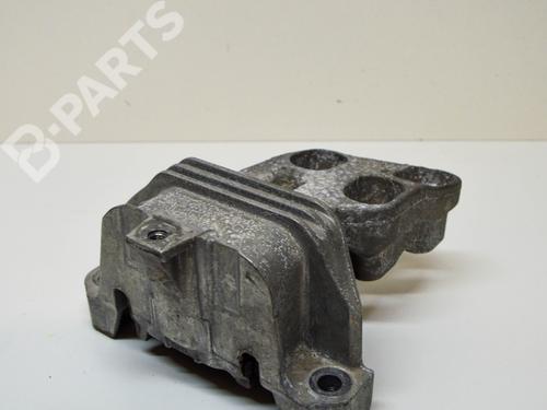 Engine mount MERCEDES-BENZ CLA Coupe (C117) CLA 250 (117.344) | BP10902957M89 