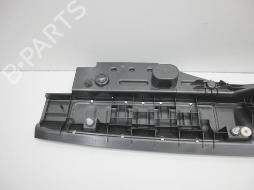 Tailgate trim LAND ROVER RANGE ROVER SPORT III (L461) P440e PHEV AWD | BP31761852C151 
