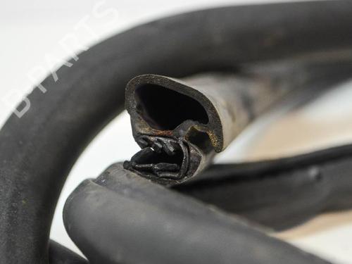 Rubber door seal VW GOLF V Variant (1K5) 1.9 TDI | BP14670431C142 