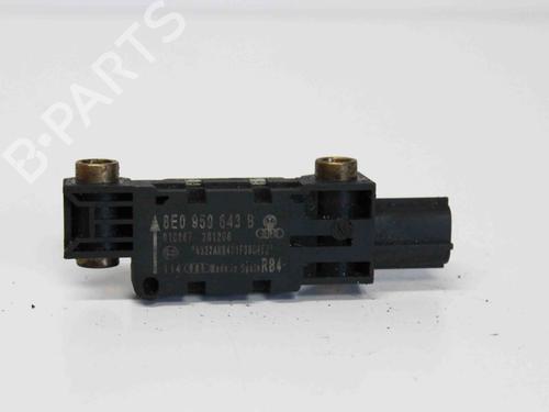 Used Electronic sensor AUDI A4 B7 (8EC) 1.8 T (163 hp) 8852432