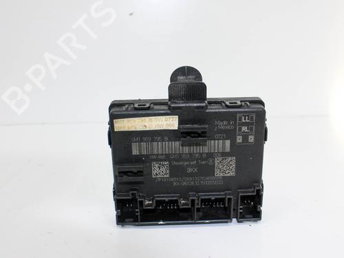 Used Electronic module AUDI Q5 (FYB, FYG) 2.0 TDI quattro (190 hp) 18200622