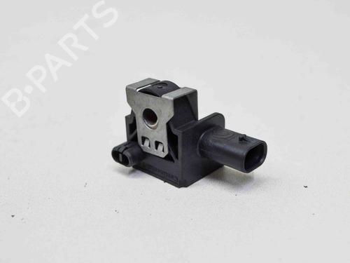 Used Electronic sensor BMW X3 (F25) sDrive 20 i (184 hp) 13030066