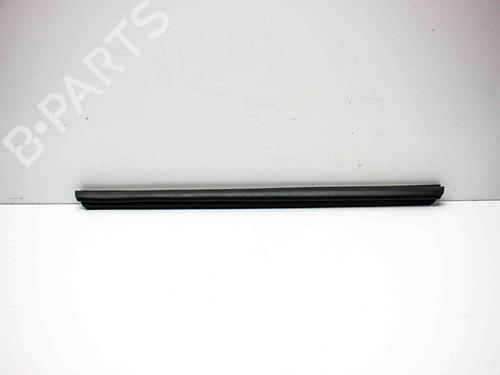 Dørliste MERCEDES-BENZ GL-CLASS (X164) GL 450 4-matic (164.871) (340 hp) 28623551