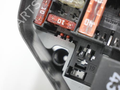 Fuse box PORSCHE CAYENNE (92A) 4.8 S | BP31950402E1