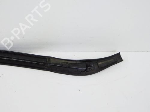 Rubber door seal TESLA MODEL S (5YJS) 85 | BP14680149C142 