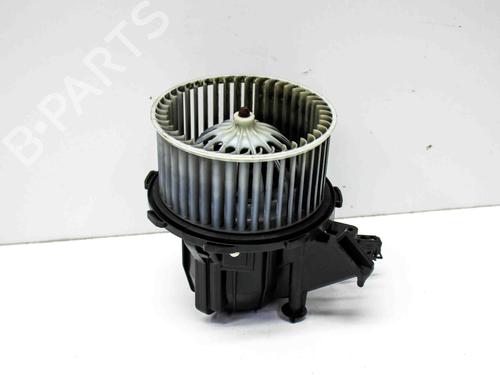 Used Heater blower motor AUDI Q5 (8RB) 2.0 TFSI quattro (211 hp) 25880830