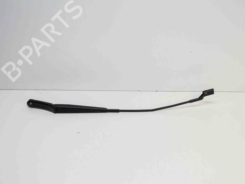 Used Front windshield wiper arm VW GOLF VII (5G1, BQ1, BE1, BE2) 2.0 GTD (184 hp) 14689229