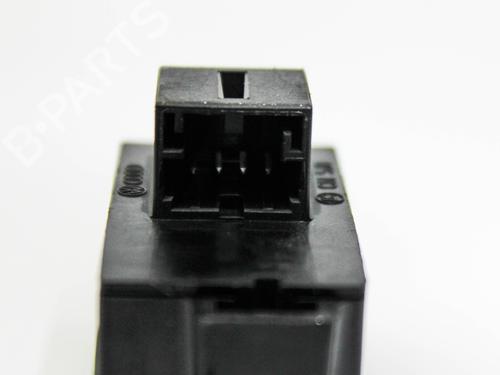 Switch AUDI Q5 (8RB) 3.0 TFSI quattro | BP18430347I30 