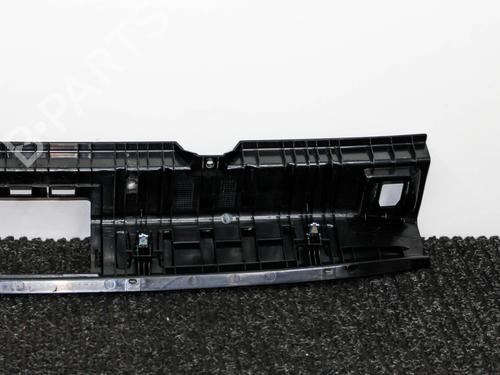 Tailgate trim BMW X1 (E84) sDrive 28 i | BP28821717C151 