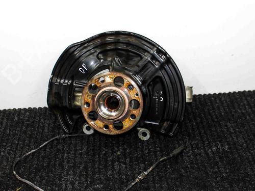 Used Right front steering knuckle MERCEDES-BENZ CLA Coupe (C117) CLA 250 (117.344) (211 hp) 23252231