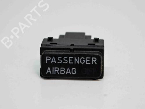 Used Electronic module Electronic module VW TOURAN (1T1, 1T2) 1.9 TDI (105 hp) 6496683 6496683