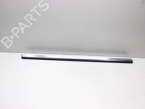 Used Door moulding trim MERCEDES-BENZ CLA Coupe (C117) CLA 250 (117.344) (211 hp) 29752381