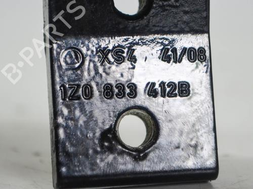 Hinge/Door check strap SKODA OCTAVIA II Combi (1Z5) 1.8 TSI 4x4 | BP14671591C146 