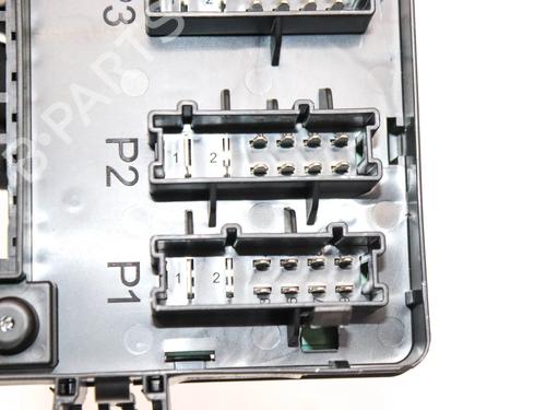 Fuse box MERCEDES-BENZ GL-CLASS (X164) GL 500 4-matic (164.886) | BP31950333E1