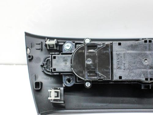 Switch VOLVO V60 II Cross Country (227) T5 AWD | BP28822795I30 