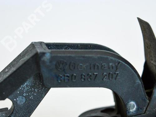 Venstre bak utvendig håndtak VW GOLF V (1K1) 1.9 TDI | BP6494365C130 