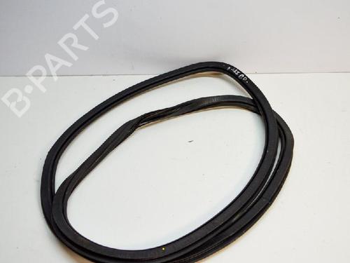 Used Rubber door seal AUDI A3 Sportback (8VA, 8VF) 1.4 TSI (150 hp) 14689286