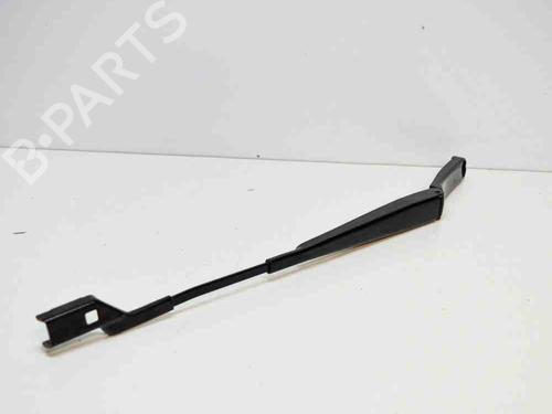 Used Front windshield wiper arm VW GOLF V Variant (1K5) 1.9 TDI (105 hp) 14688071