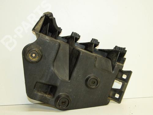 Kofangerbeslag bag AUDI A3 Sportback (8PA) 2.0 TFSI (200 hp) 8850789