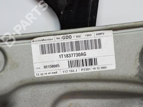 Front right window mechanism VW TOURAN (1T1, 1T2) 1.4 TSI EcoFuel | BP7915467C23 