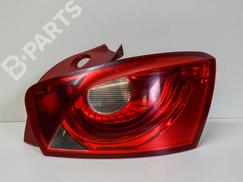 Used Lamp holder SEAT IBIZA IV (6J5, 6P1) 1.4 TDI (80 hp) 8261523