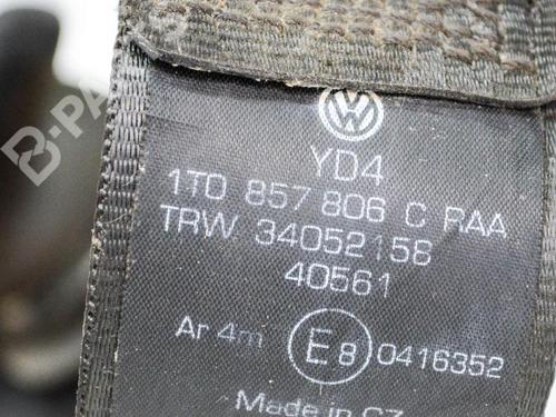 Rear right seatbelt VW TOURAN (1T1, 1T2) 1.9 TDI | BP6872352I28 