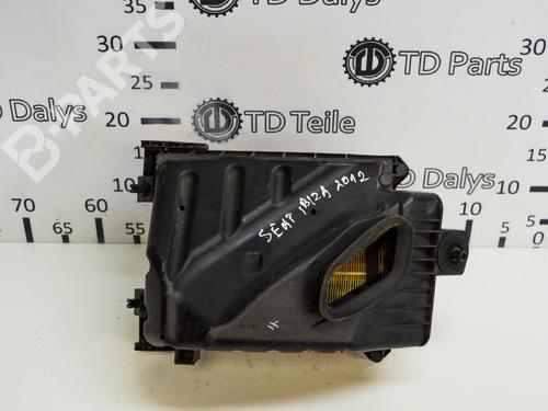 Boîtier de filtre à air SEAT IBIZA III (6L1) 1.9 TDI (100 hp) 7914479