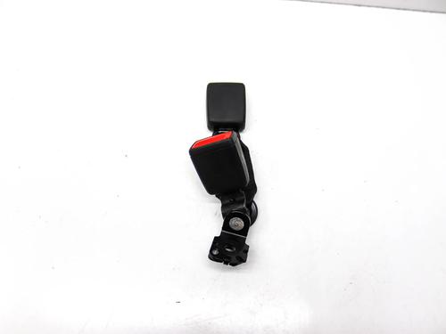 seat-buckle-audi-a4-b9-8w2-8wc-2015-32355539 main image