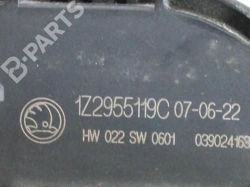 Front wiper motor SKODA OCTAVIA II (1Z3) 2.0 TDI 16V | BP6872018M29 