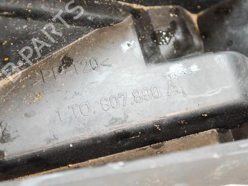 Front bumper bracket VW TOURAN (1T1, 1T2) 2.0 TDI 16V | BP14687619C158 