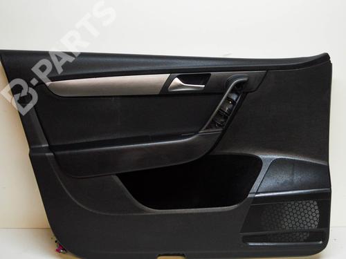 Used Left front door panel Left front door panel VW PASSAT B7 Variant (365) 2.0 TDI (140 hp) 10529846 10529846