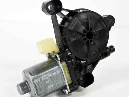 Right rear window motor AUDI A4 B9 Avant (8W5, 8WD) 1.4 TFSI | BP6487756E22