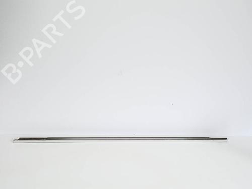 Used Door moulding trim VW PASSAT B7 Variant (365) 2.0 TDI (140 hp) 14687047